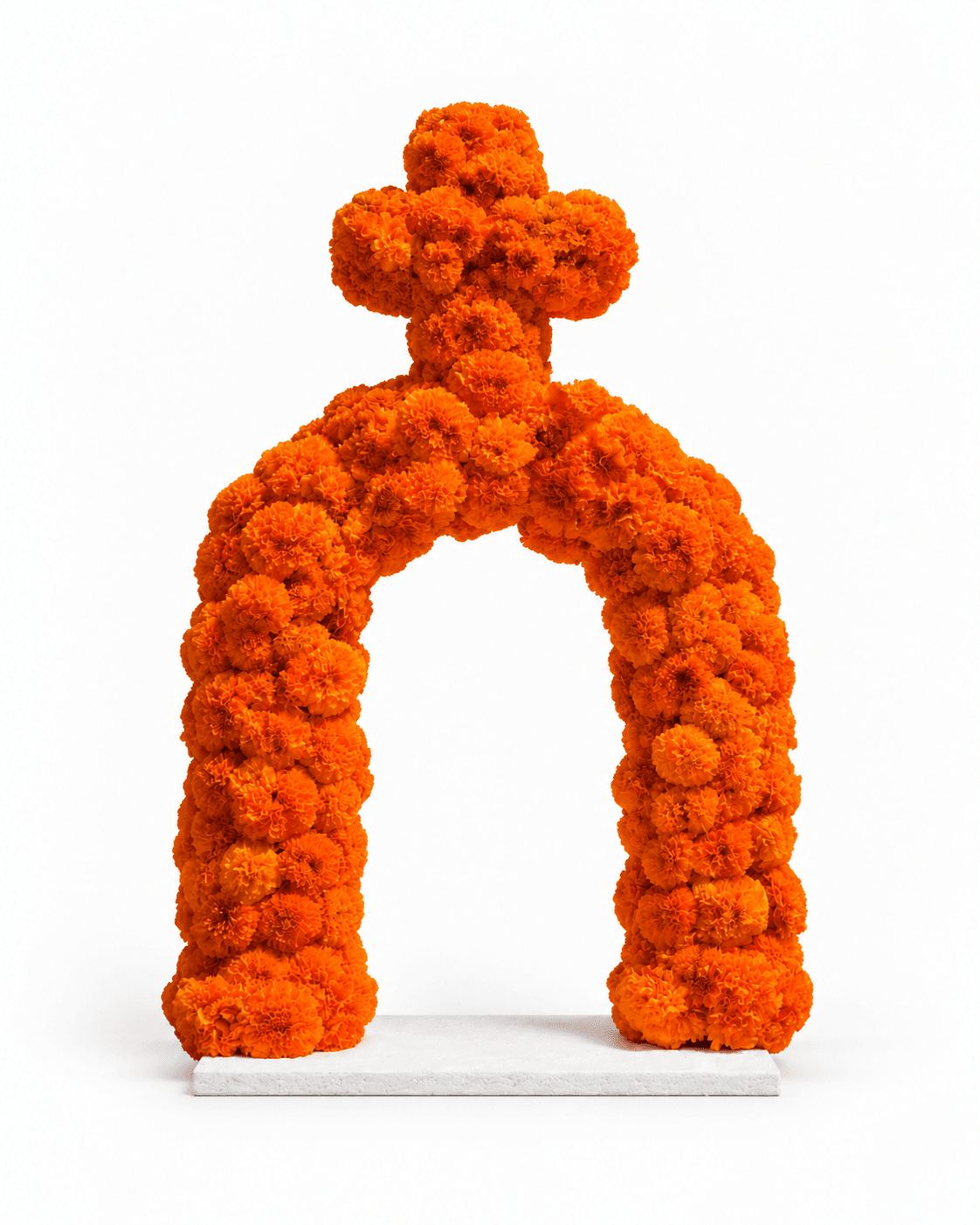 Cempasúchil Arch arrangement by Divina Arrangements